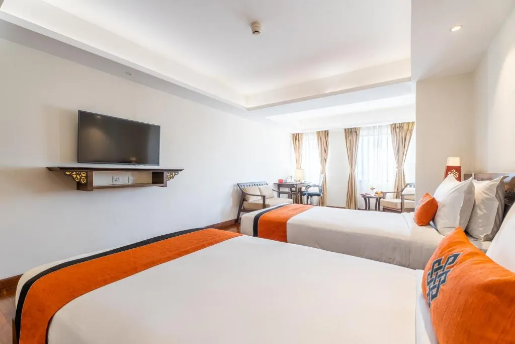 اقامت در هتل رامادا قبل از صعود به بیس کمپ اورست