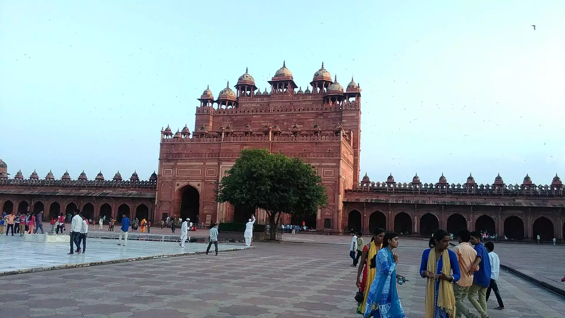 فاتح پور در اگرا